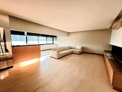 Townhouse Apartments (D9), Apartment #514783631